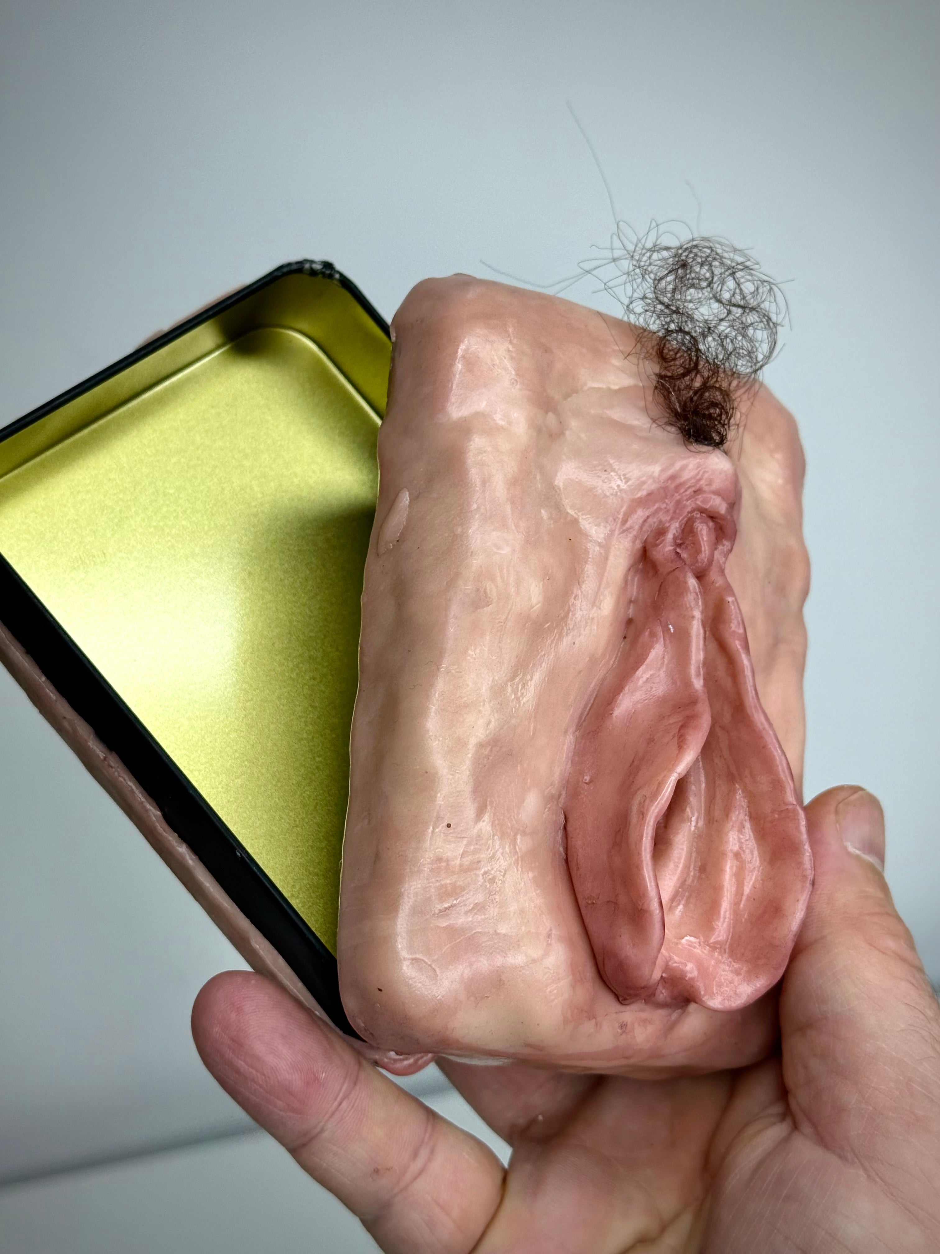 Vagina Tobacco Tin – Anatomical Stash Box – Weird Handmade Polymer Clay Oddity