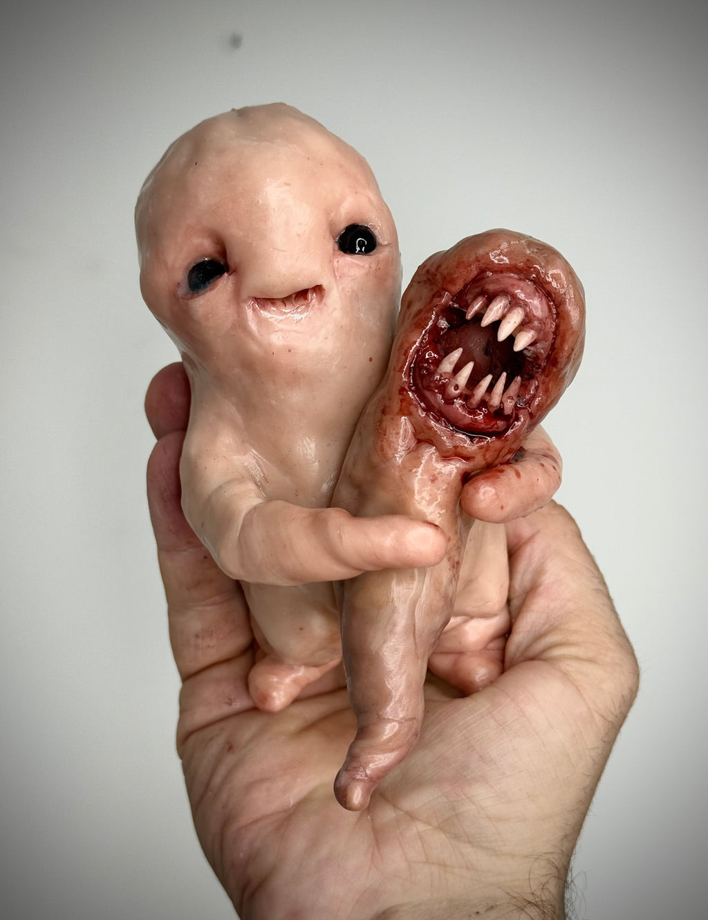 Demon Pet Disturbie – Handmade Polymer Clay Creature Sculpture – Creepy Horror Art Collectible