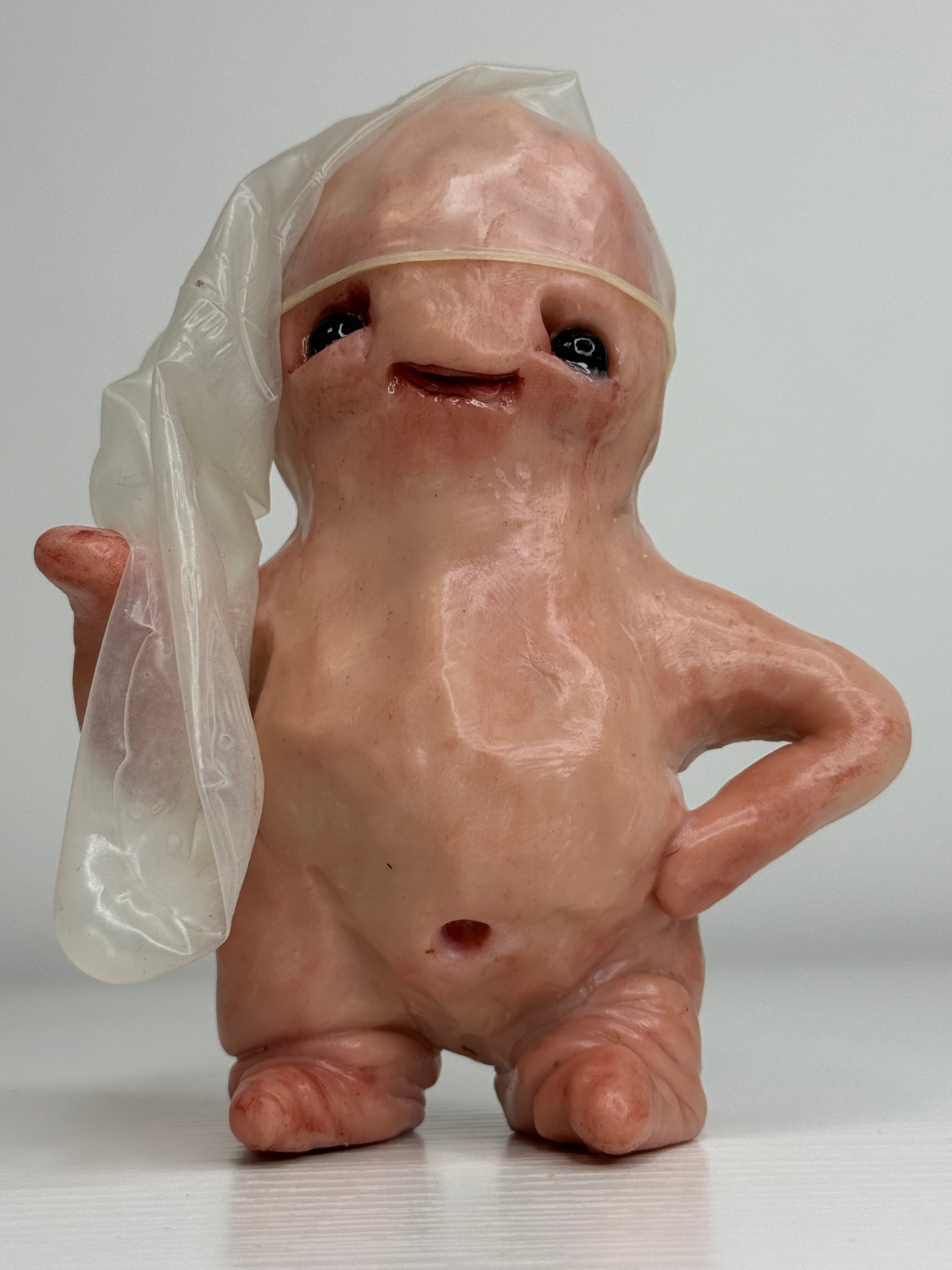 New Hat Disturbie – Grotesque Creature Sculpture – Weird Handmade Polymer Clay Oddity