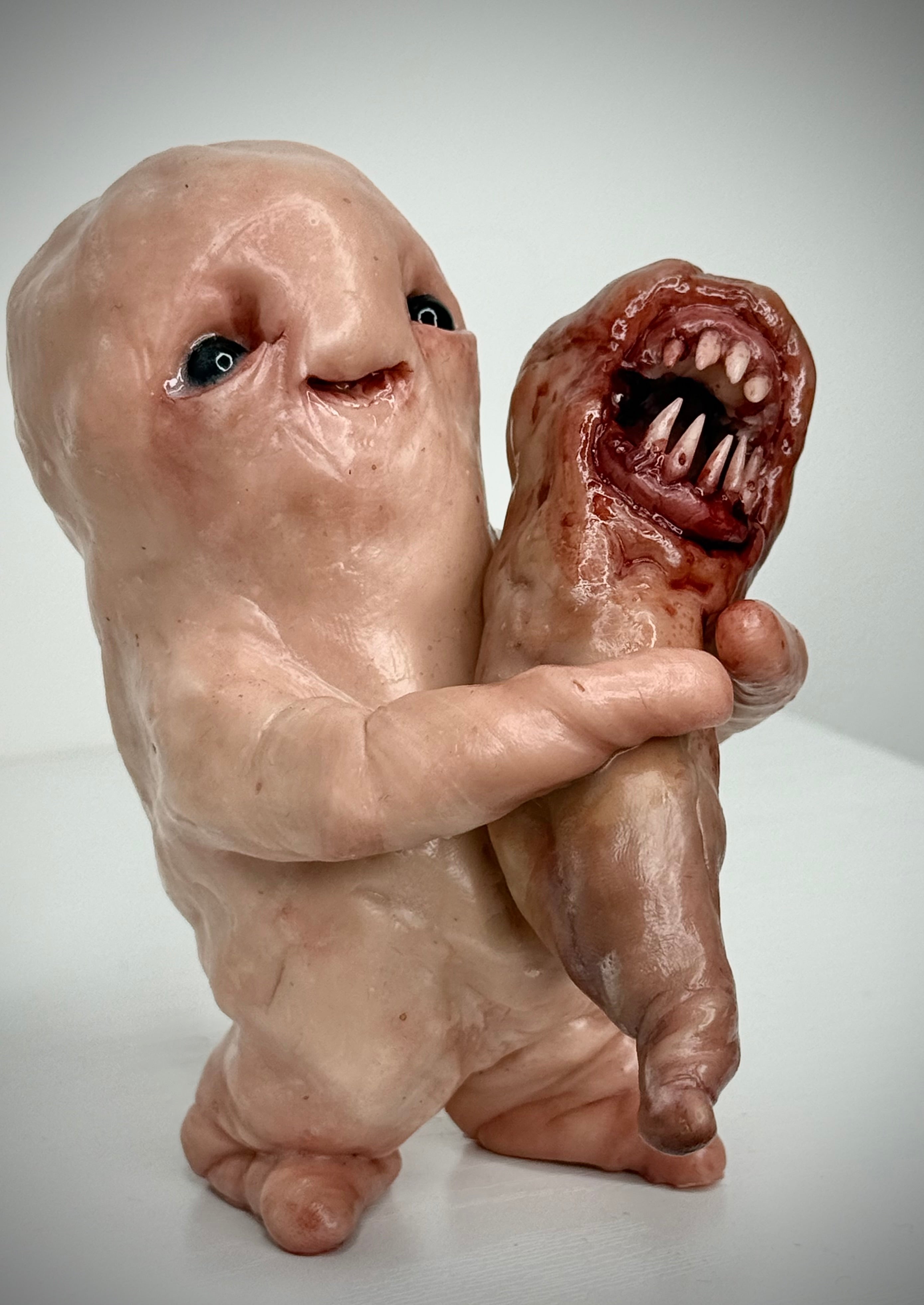 Demon Pet Disturbie – Handmade Polymer Clay Creature Sculpture – Creepy Horror Art Collectible