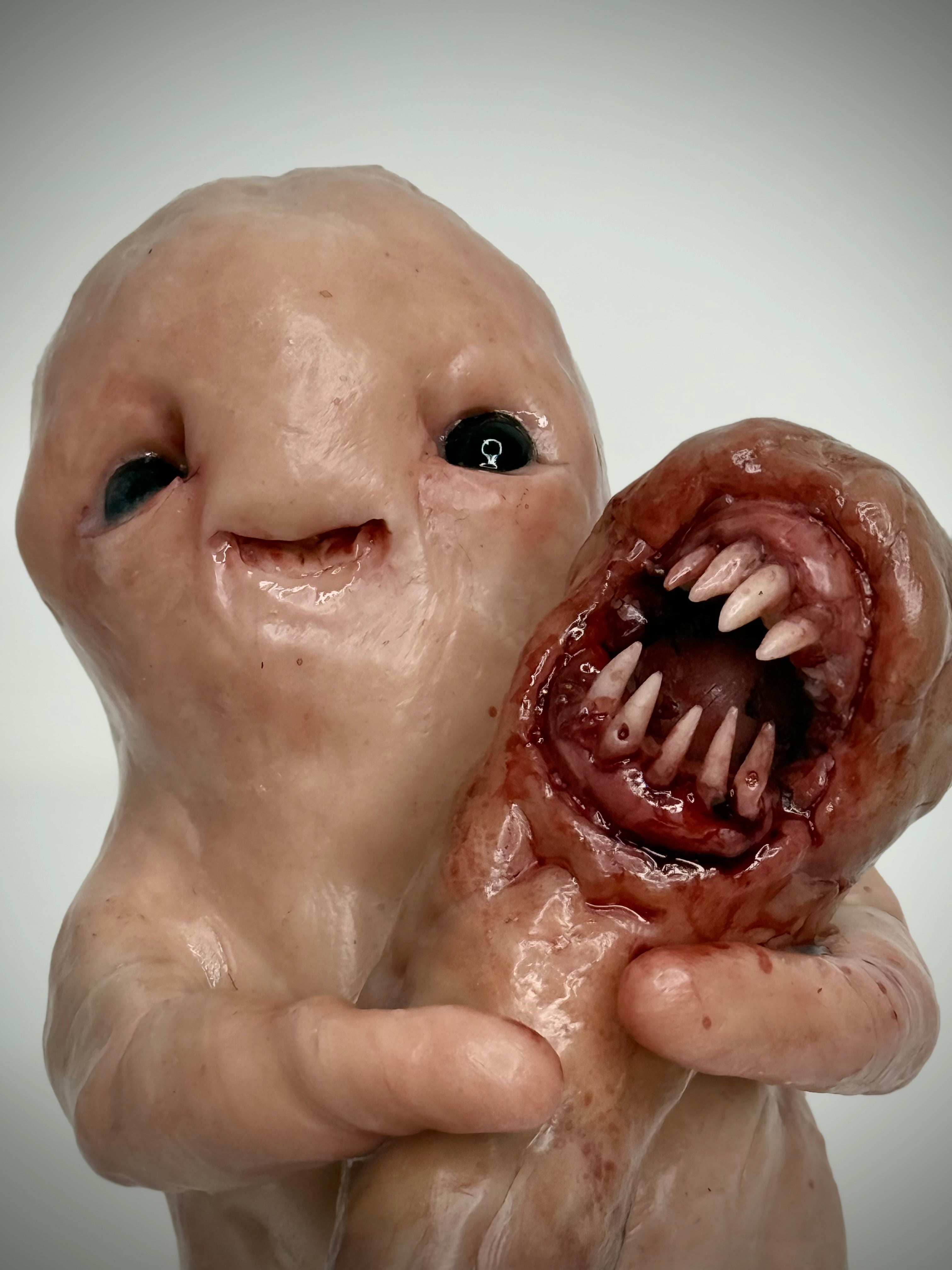 Demon Pet Disturbie – Handmade Polymer Clay Creature Sculpture – Creepy Horror Art Collectible