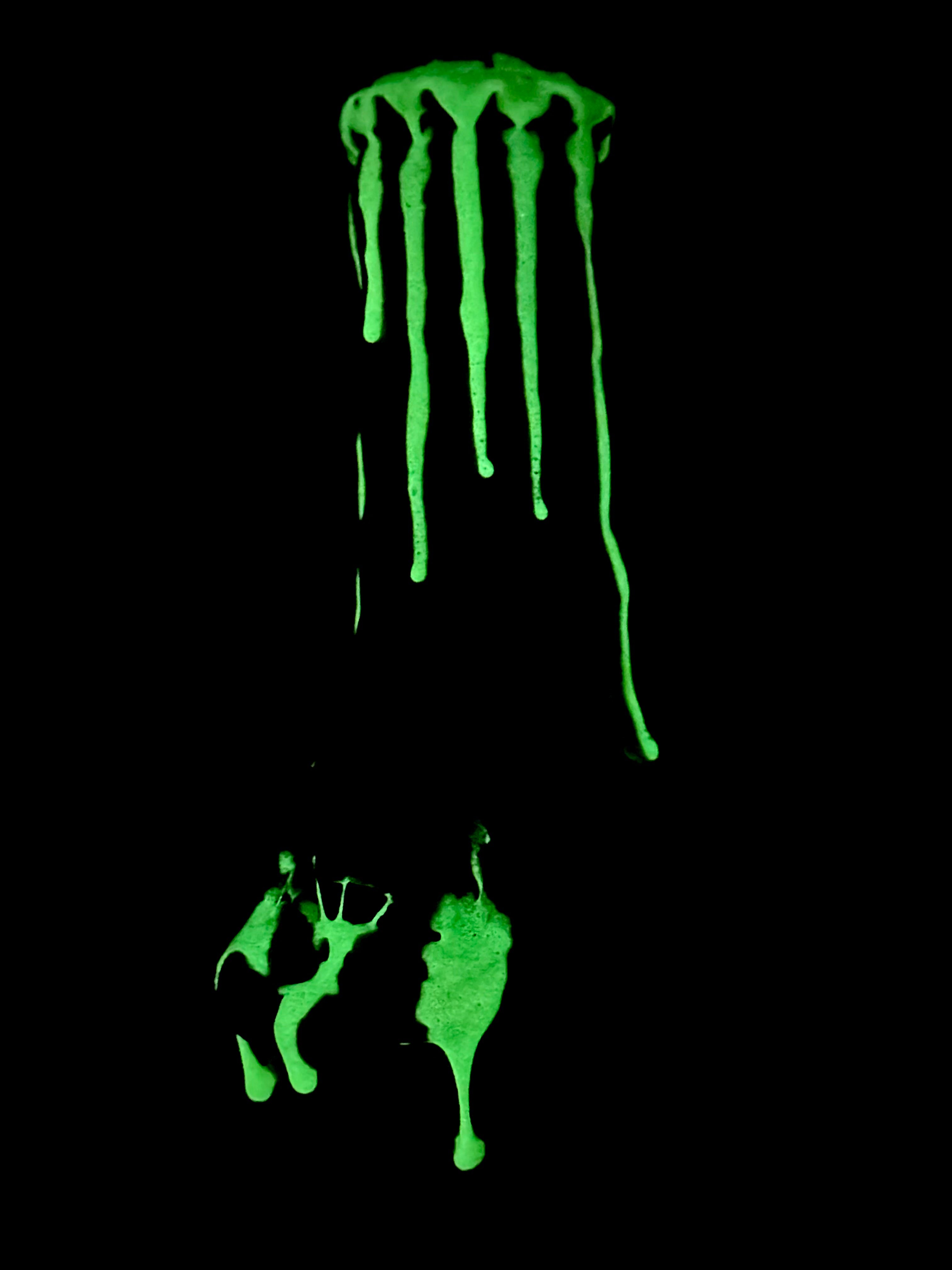 Glowing That’s Vile Bong – Glow in the Dark Horror Bong Sculpture – Weird Handmade Polymer Clay Oddity )