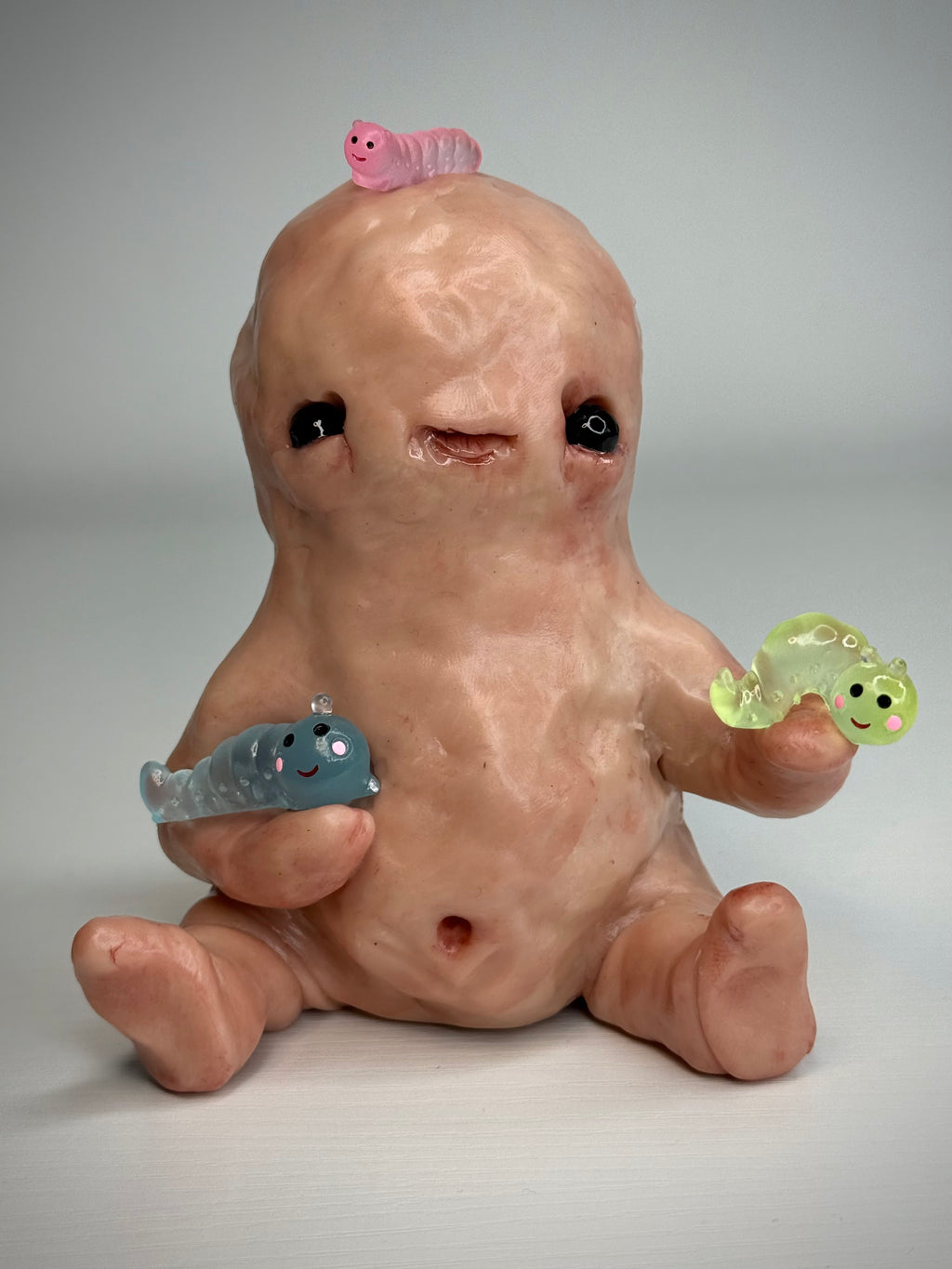 Worm Friends Disturbie – Grotesque Creature Sculpture – Weird Handmade Polymer Clay Oddity￼