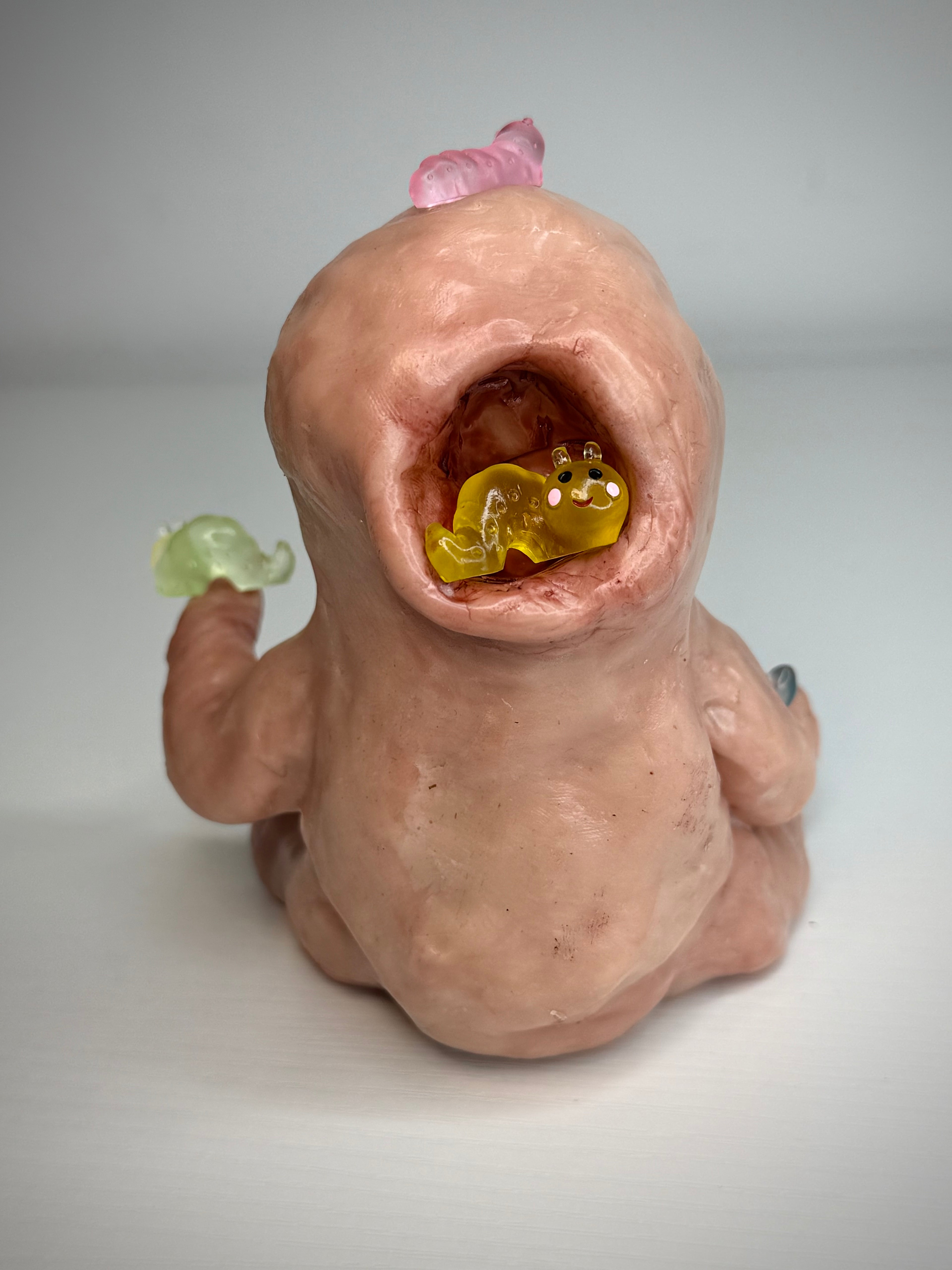 Worm Friends Disturbie – Grotesque Creature Sculpture – Weird Handmade Polymer Clay Oddity￼